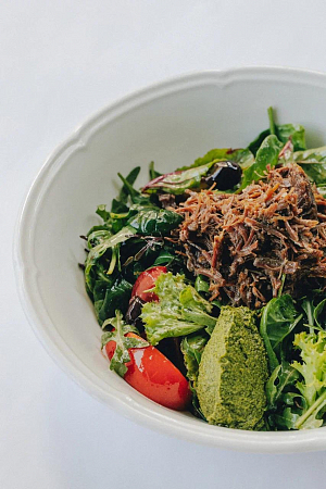Warm veal salad / Տաք աղցան հորթի մսով