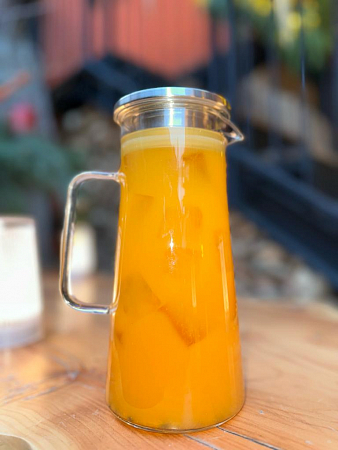 Passion fruit with peach / Մառակույայով և դեղձով լիմոնադ